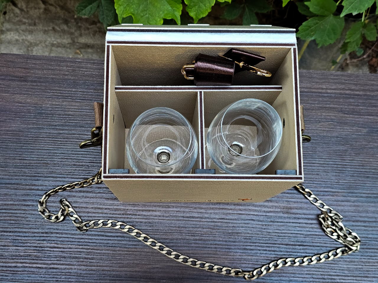 სადა - თეთრი (დუეტი)