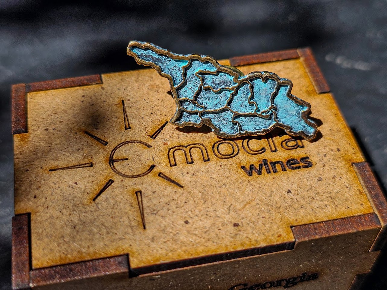 შარფისა და საქართველოს ბროშის ნაკრები